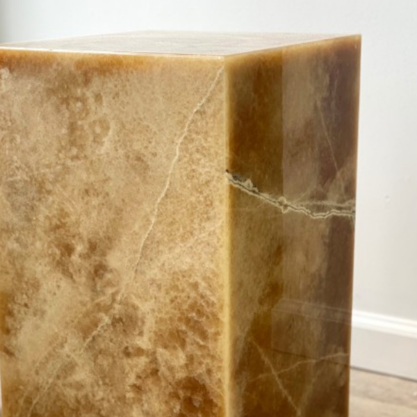 Onyx Marble Stand
