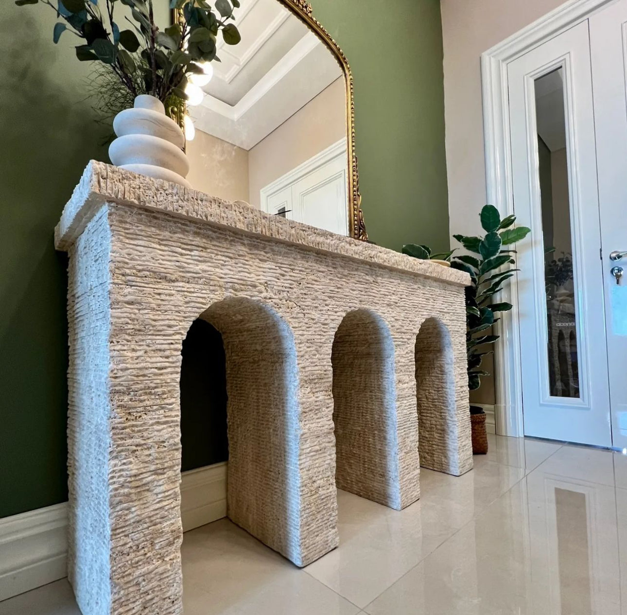 Calacata Viola Arch Shaped Console
