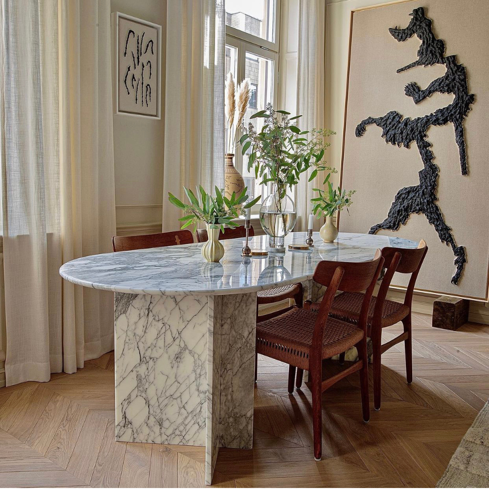 Sera Dining Table
